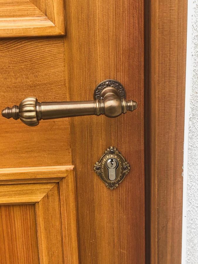 Historische Wohnung Mit Gehobenem Ambiente 발팅 외부 사진
